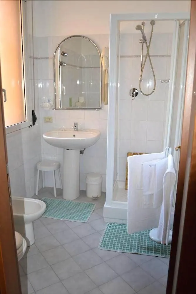 Hotel Albergo Elena Pianoro